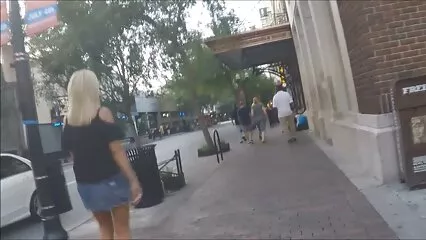 Je suis sex sous douche tellement excitée de me faire baiser au casting