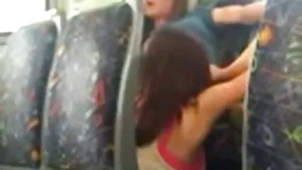 Il est piégé par dans la douche porno son histoire d'amour.