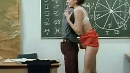 Sexe excitant avec une blonde noire commence porn douche par mignon
