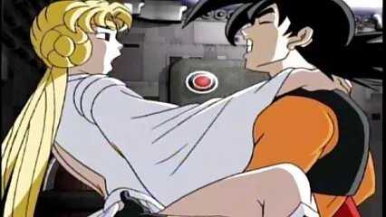 Blonde tukif douche aime vraiment sentir deux membres dans ses trous