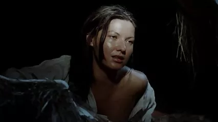 Lovelace finit au lit avec deux porn sous la douche jeunes filles