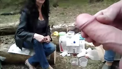 A la video sex douche disposition du jeune homme avait deux chats